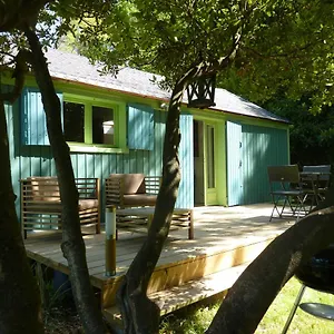 le-cabanon-chateaurenard.fr-provencehotel.com/