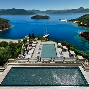 5* Station touristique D Maris Bay