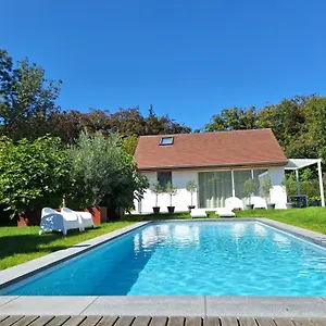 thibault1.hotelsghent.com/